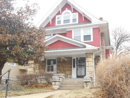 134 Lawn Ave