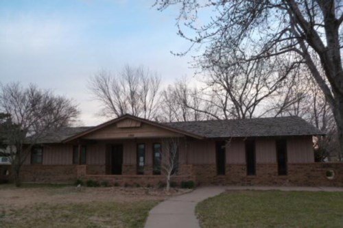 1100 Boyd Ave