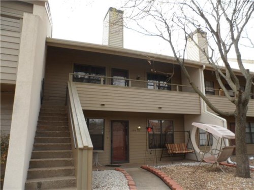 11120 Stratford Dr #204