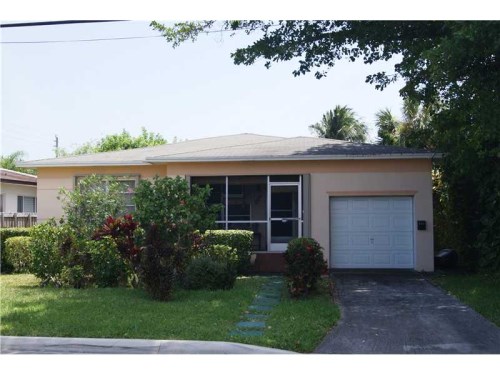 908 SURFSIDE BL