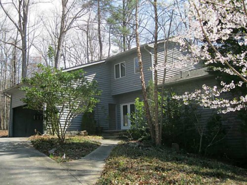 4915 Four Oaks Court