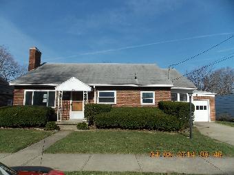 217 S 4th St