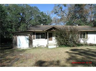 1318 Lakeside Drive
