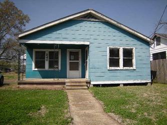 240     Ike B Street