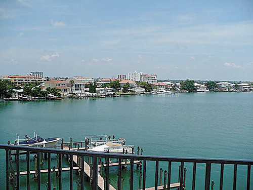 530 S GULFVIEW Blvd