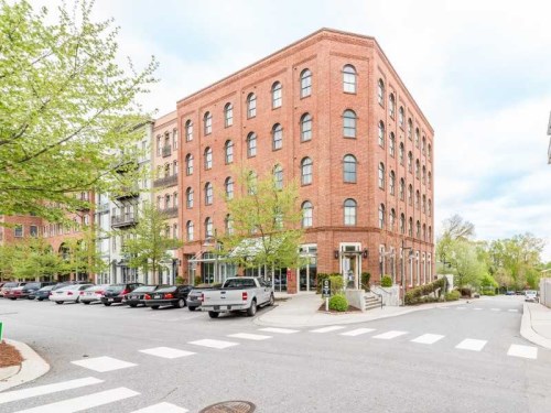 Unit 304 - 360 Chambers Street