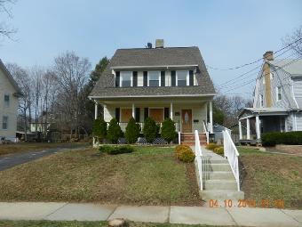 948 Kenyon Avenue
