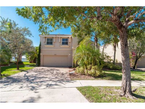 5082 SW 164 AV