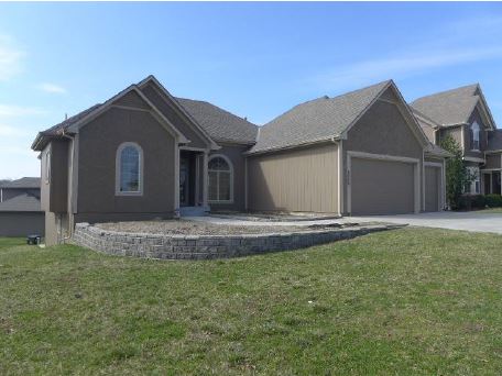 3909 NE 95th Ter