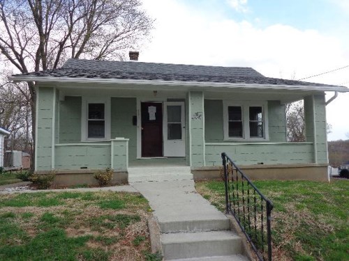 306 Pierce St