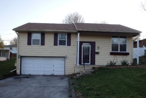 5216 Elmwood Ave