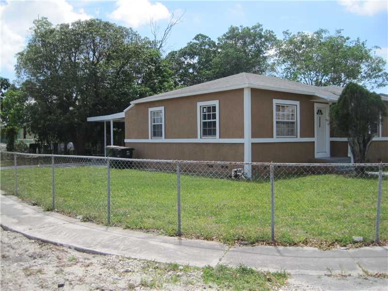 12175 NW 8 AV