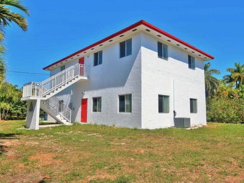 15901 SW 200 ST