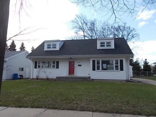 1131 W Parkway Blvd