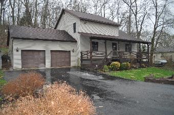 2476 Watseka Dr