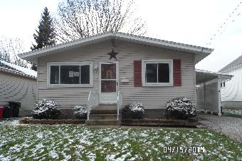 975 Perry Ave