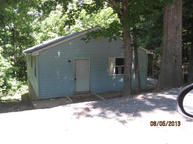 709 Spruce Dr