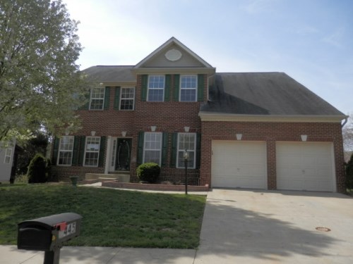 2445 Rabbits Run Street