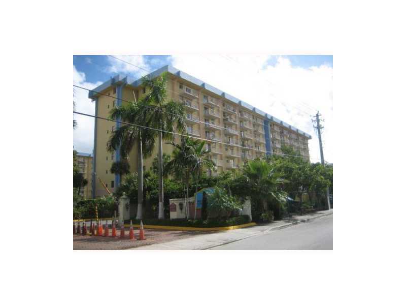 4550 NW 9 ST # 302E