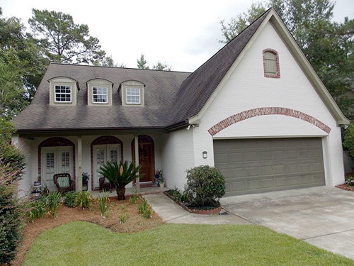 6 Knollwood Ln.
