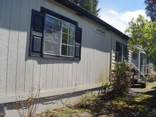 1937 SE Richmond Lane