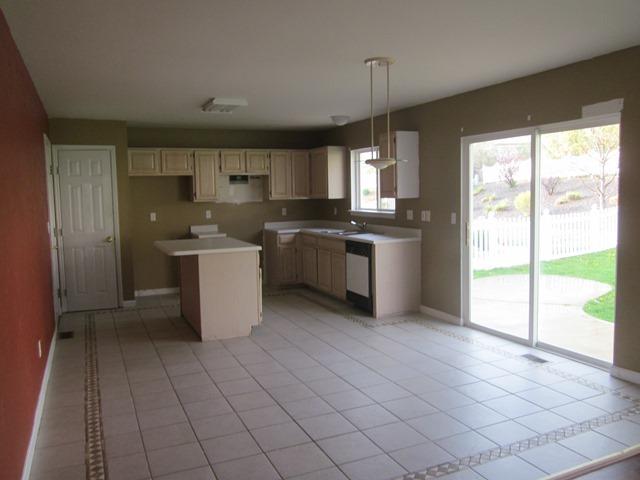 225 Royallsprings Pkwy