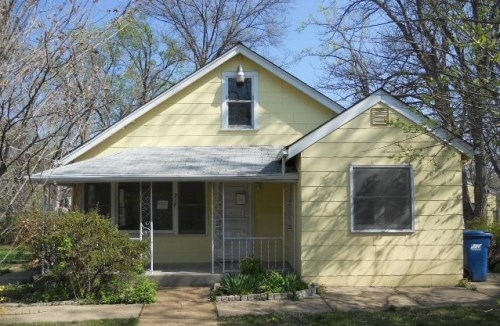 717 Midland Ave