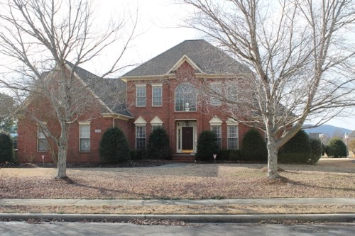 2710 Treyburne Lane