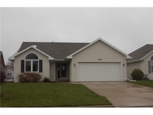 2007 Bark River Ct