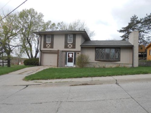506 Lorraine Dr