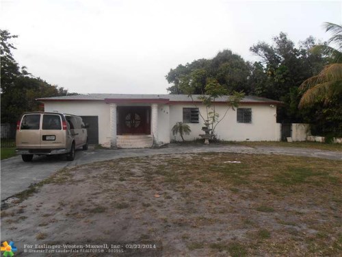 759 S BISCAYNE RIVER DR