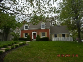 400 W 69th St