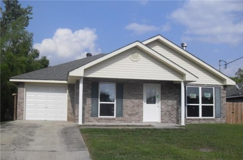 748 Camelia Ave