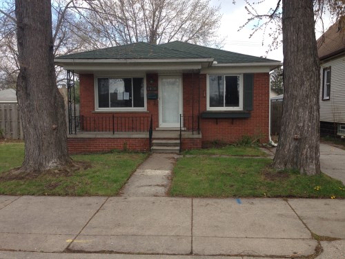 1470 Cicotte Ave