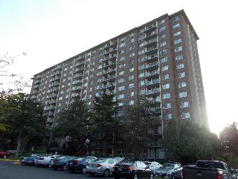 2059 Huntington Ave #712