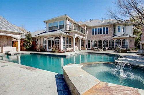 3613 Twin Lakes Way