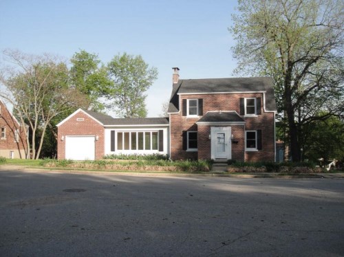 727 Hobbs Ter
