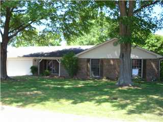 2202 Dundee Drive