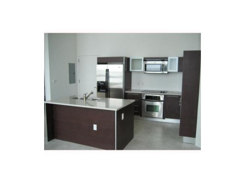 1900 BAYSHORE, LOFT # 1007