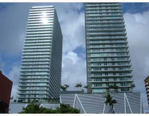 1111 SW 1 AV # 1915-N