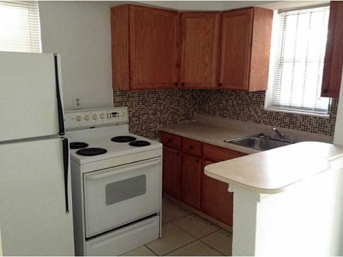 816 NW 12 ST # 1