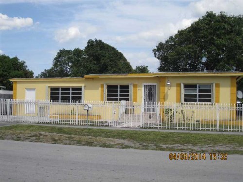 9201 NW 20 AV