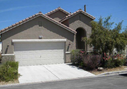 6786 Weeping Fig Ct