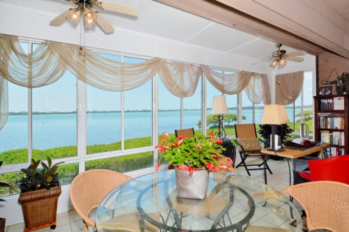 60 Tidy Island