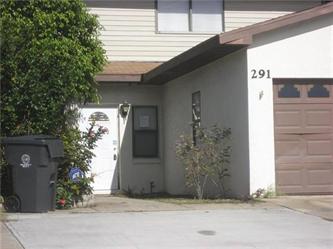 291 E Towne Pl