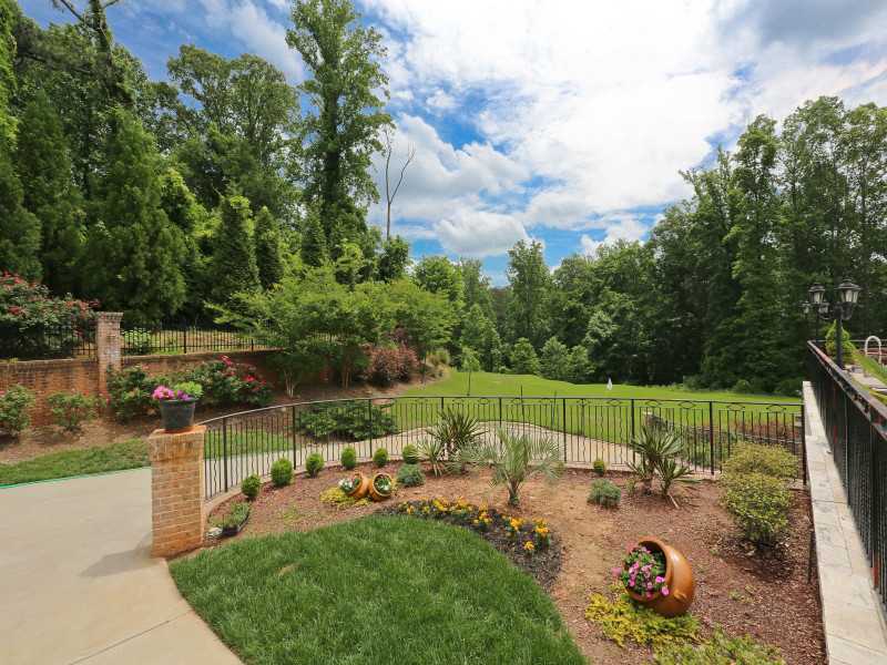1625 Sunnybrook Farm Road
