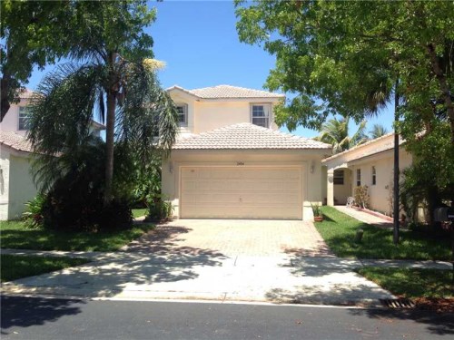 2404 SW 164 AV