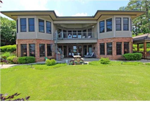 48 Bainbridge Cr.