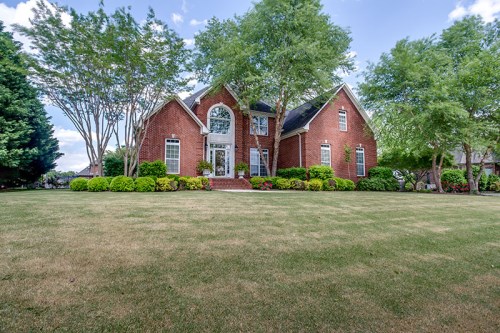 2011 Ashton Circle
