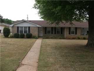 2413 Bower Dr